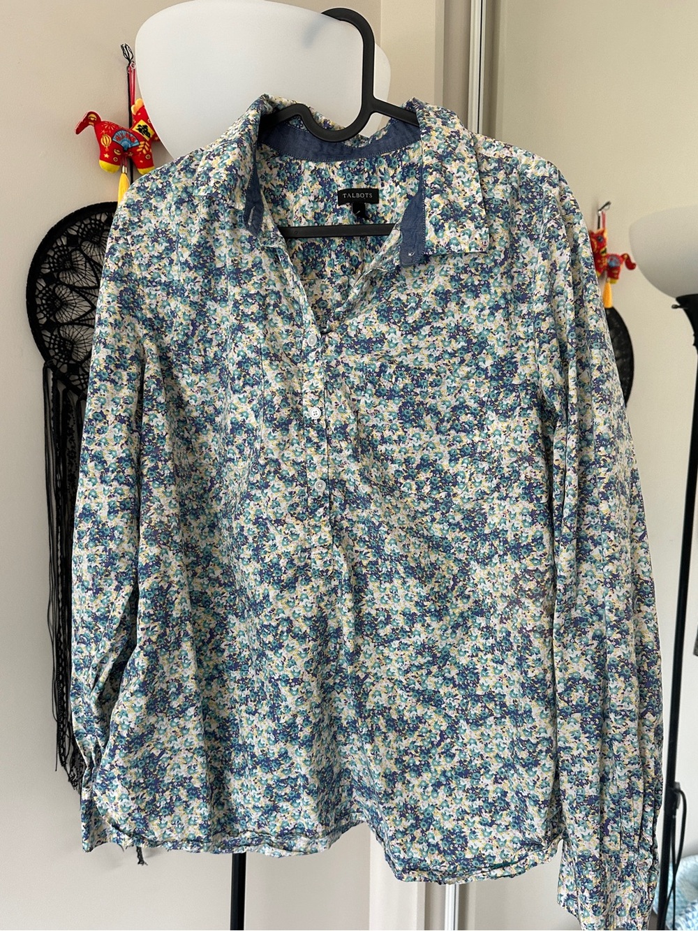 Talbots 16 Blouse Shirt Green floral Print 1/2 Button Up Long tab Sleeve Cotton